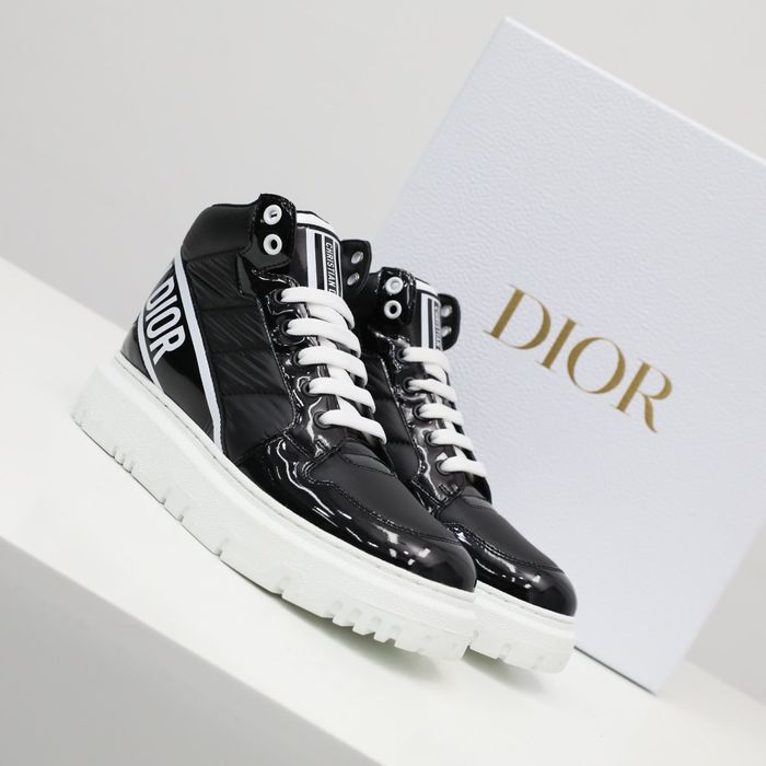 Chrisitan Dior shoes CD00004